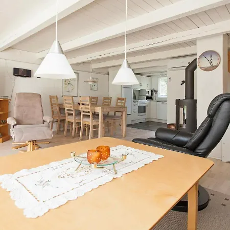 Дом отдыха 6 Person In Oksb L Mosevra